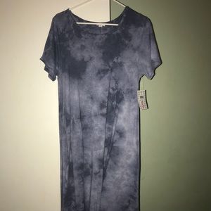 Unicorn alert!!  Small Carly lularoe